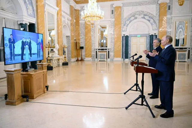 Президент Шавкат Мирзиёев ва Президент Владимир Путин 