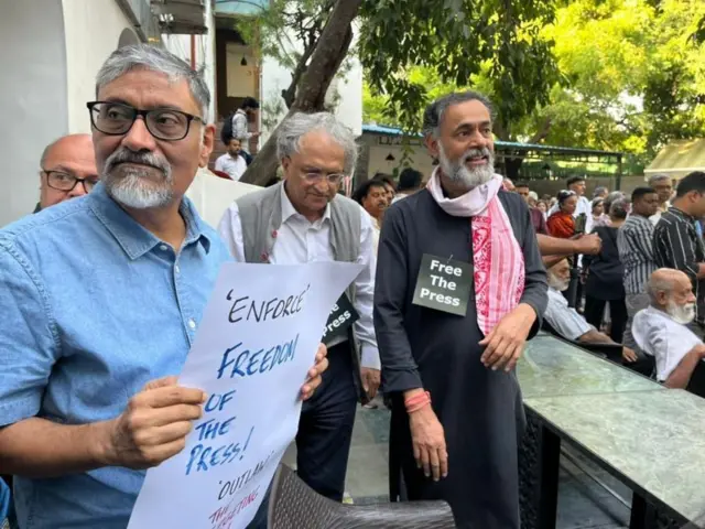 योगेंद्र यादव 