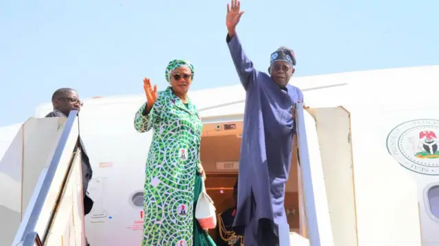 Onyeisiala Bola Tinubu na nwunye ya