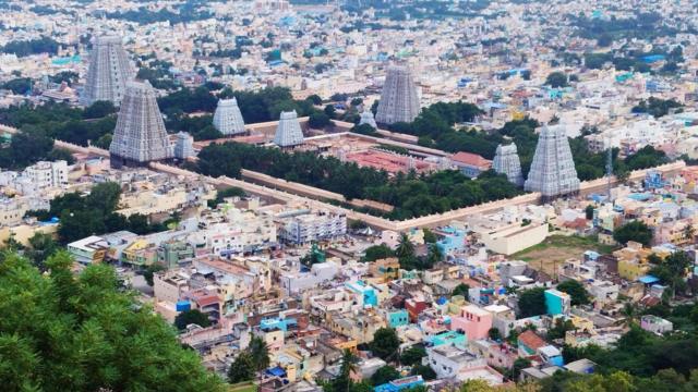 புயல், தீ, பூகம்பம், பஞ்சம், சோழ, பாண்டிய மன்னர்கள்