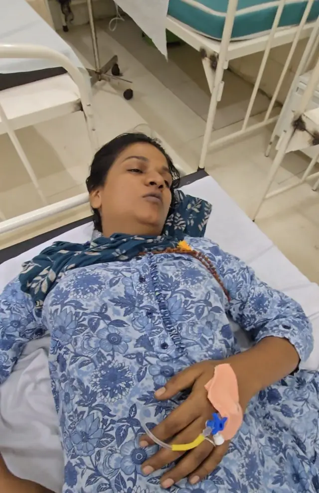 20 ऑक्टोबर रोजी विक्रोळी येथे बारा किन्नरांनी फिनाईल पिऊन सामूहिक आत्महत्या करण्याचा प्रयत्न केला होता. सध्या त्यांची प्रकृती स्थिर आहे.