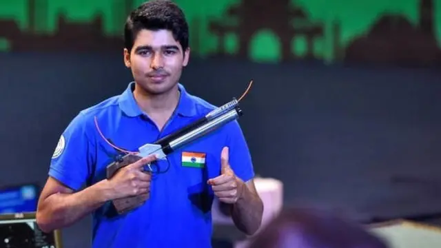 செளரவ் செளத்ரி