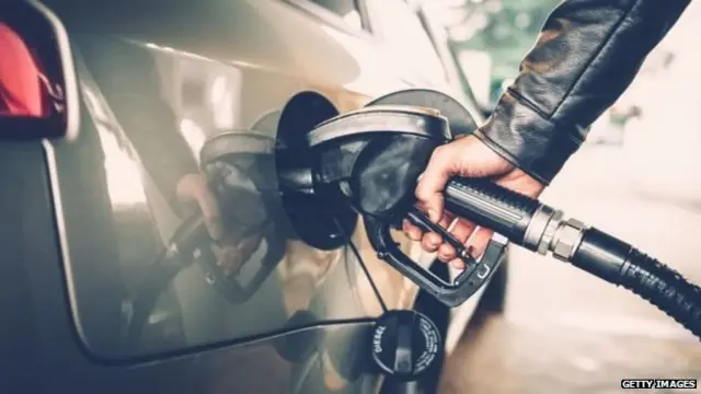 पैलेडियम, गाड़ियां