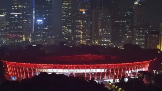 Gelora Bung Karno Jakarta menjadi tempat terjadinya kekerasan dalam pertandingan Persija melawan Bali United pada hari Minggu (18/02).