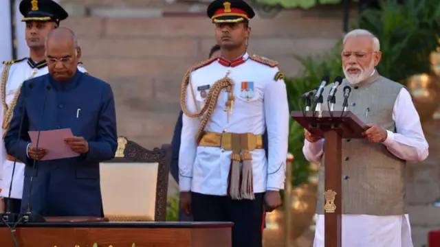 مودی حلف برداری