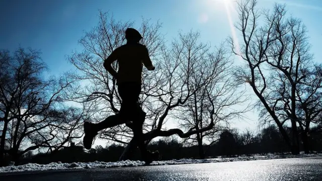 قد يكون أداء عدائي المسافات الطويلة أفضل بكثير في الأجواء الباردة