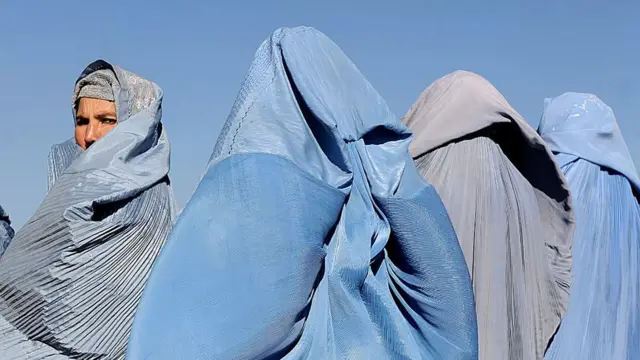 به نظر می‌رسد که بیش از ۸۰ در صد زنان در افغانستان دچار کمبودی ویتامین دی باشند