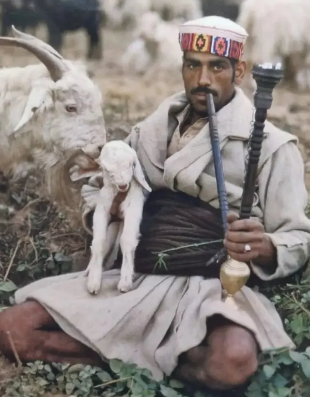 ગદ્દી સમુદાયનો પરંપરાગત પોશાક