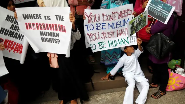 Rohingya, protes, Myanmar, Manila