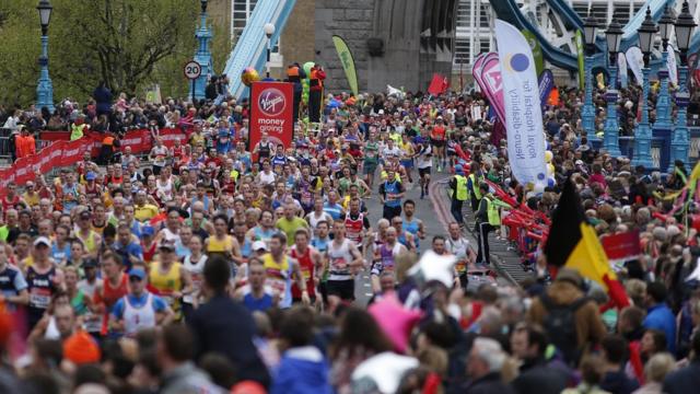 Corredores de la maratón de Londres en 2016