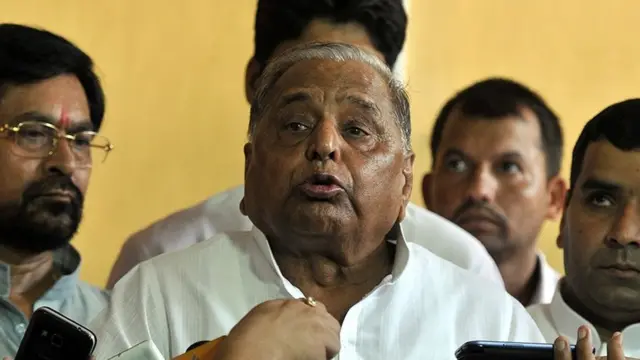 முலாயம் சிங் யாதவ்