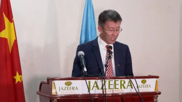 Safiirka Shiinaha ee ku sugan Muqdisho ayaa shalay shir jaraa'id kaga hadlay xaaladda Coronavirus