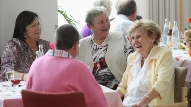 У розвинених європейських країнах розмір пенсії становить від 80 до 95% зарплати