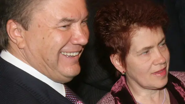 Віктор Янукович та його перша дружина Людмила