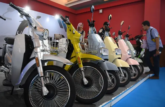 pembatasan kendaraan tua