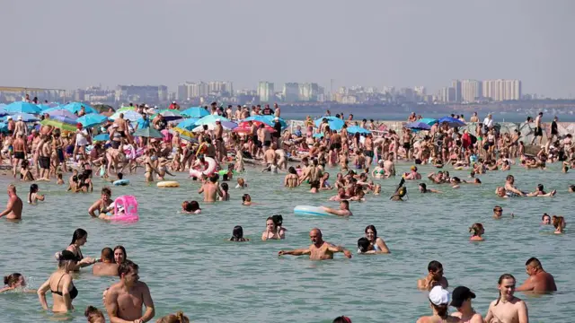 Playa repleta en Odesa