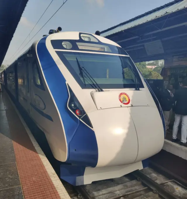 கோவை - பெங்களூரு வந்தே பாரத் ரயில்: புதிய வசதிகள் என்ன? கட்டணம் எவ்வளவு?