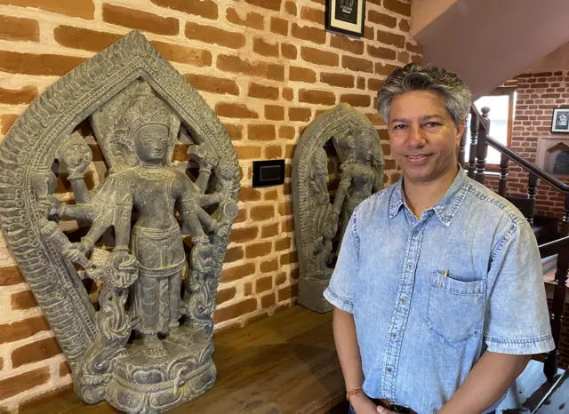 रवीन्द्र पुरी