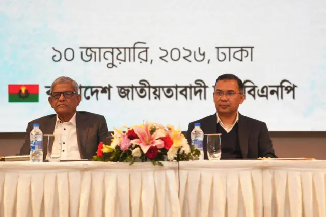 তারেক রহমানের সাথে বিএনপি মহাসচিব মির্জা ফখরুল ইসলাম আলমগীরও উপস্থিত ছিলেন