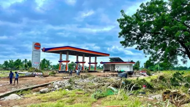 ఖమ్మం జిల్లా పాలేరు