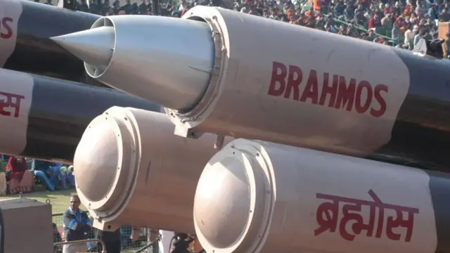 பிரம்மோஸ் ஏவுகணை, இந்தியா, ராணுவம், பாகிஸ்தான், ரஷ்யா