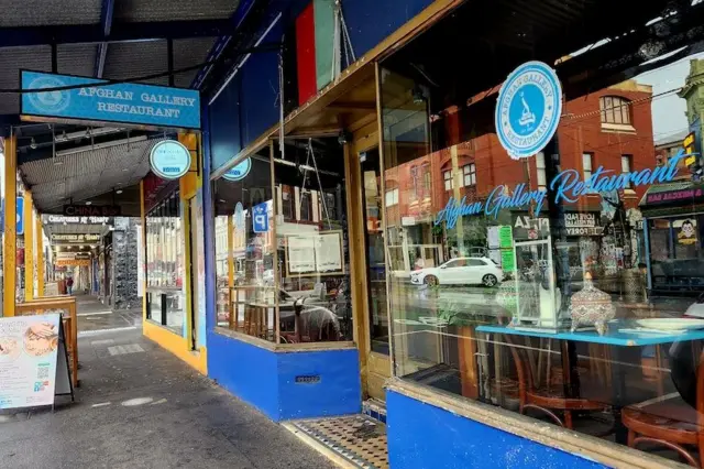 افغان ګالري د ۱۹۸۰ لسیزې په لومړیو کې پرانیستل شوه خو د جون په پای کې خپلې دروازې تړي. (ABC News: Ruth Brook)