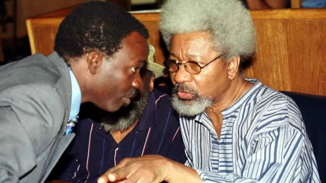 Ọjọgbọn Wọle Soyinka ati amofin Fẹmi Falana