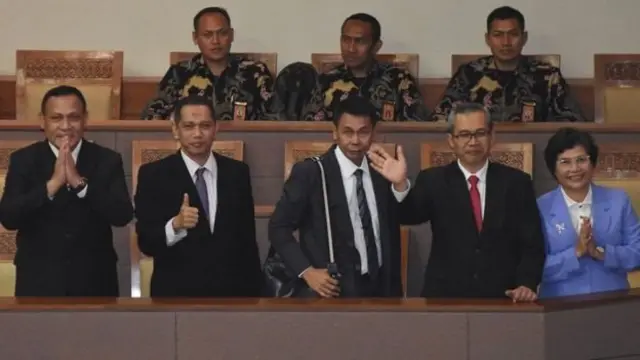 Pimpinan KPK terpilih periode 2019-2023 (dari kiri) Firli Bahuri, Nurul Ghufron, Nawawi Pomolango, Alexander Marwata dan Lili Pintauli Siregar.