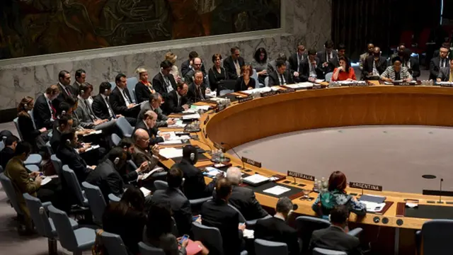 İnsani yardımların Suriye'ye engelsiz ulaştırılması için ilk tasarı, 2014'te oy birliğiyle BMGK'dan geçmişti