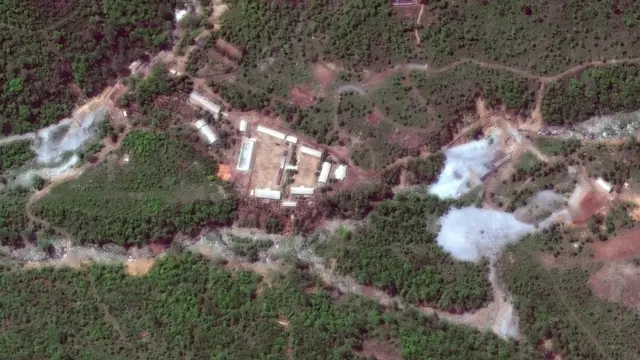 Vista aérea del centro de pruebas nucleares de Punggye-ri