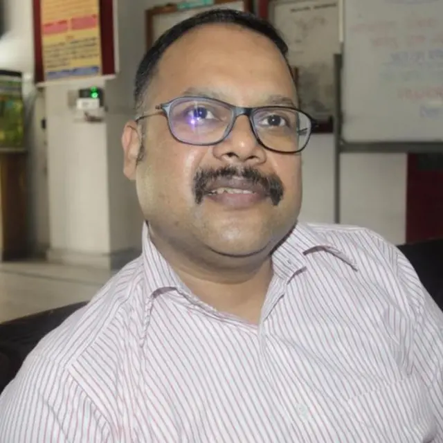 प्रियांग्षु शर्मा का प्रयोग