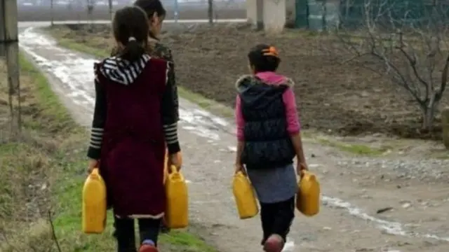 Акча тапкан, конокко барып же тосуп жүргөн эле ата-энелер канчалык деңгээлде балдарынын жайкы эс алуусуна көңүл буруп жатат?