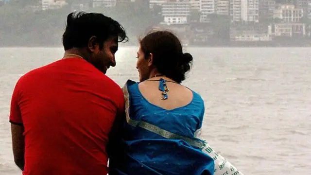 બીબીસી ગુજરાતી ગુજરાત વિધાનસભામાં પસાર થયેલા યુનિફૉર્મ સિવિલ કોડ યુસીસી બિલને મુસ્લિમ મહિલાઓ કેવી રીતે જુએ છે