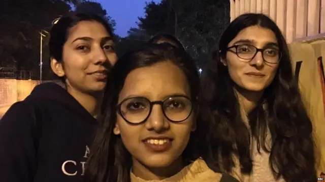 ਵਿਦਿਆਰਥਣਾ