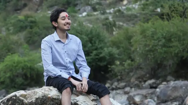 हृदयेन्द्र शाहको जुम्ला भ्रमणका क्रममा खिचिएको तस्बिर