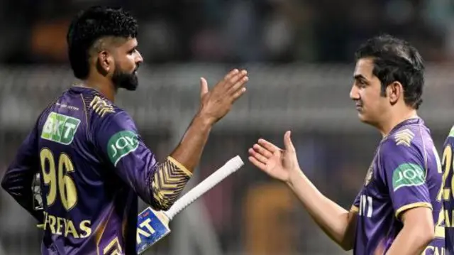 गौतम गंभीर आणि श्रेयस अय्यर 