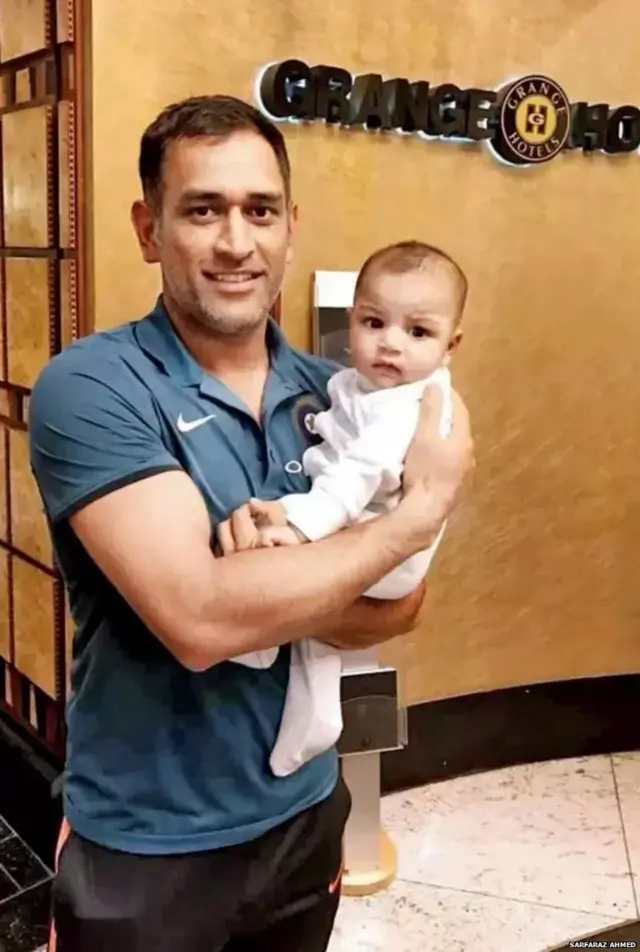 అబ్దుల్లాతో ధోని