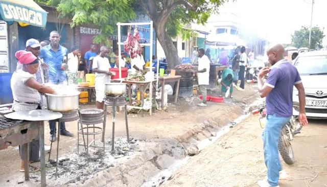 Abagurisha inyama n'ibindi vyo kurya i Buganda, Ruhuhuma 2024