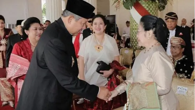 SBY-Megawati Bersalaman Di Istana, Akhir Dari Persoalan 'dendam Politik ...