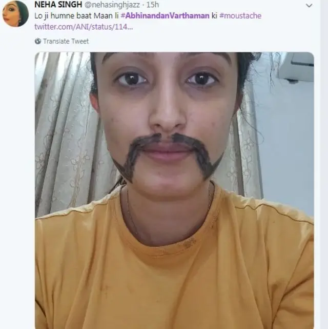 নেহা সিং নামের আরেকজন নিজের ছবিতেই অভিনন্দন ভর্থমানের গোঁফের আদলটা এঁকে ছবি পোস্ট করেছেন।