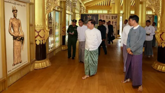 ပဲခူး(ဟံသာဝတီ) ကမ္ဘောဇသာဒီနန်းတော် မှာတွေ့ရတဲ့ စစ်ခေါင်းဆောင်