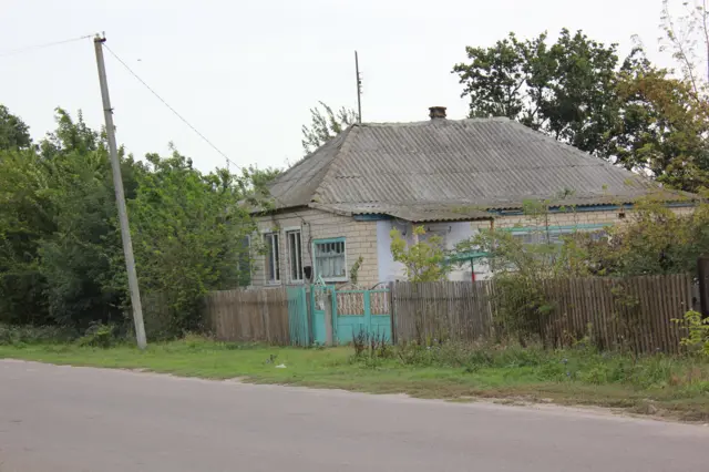 Будинок, де жила обвинувачувана з сином