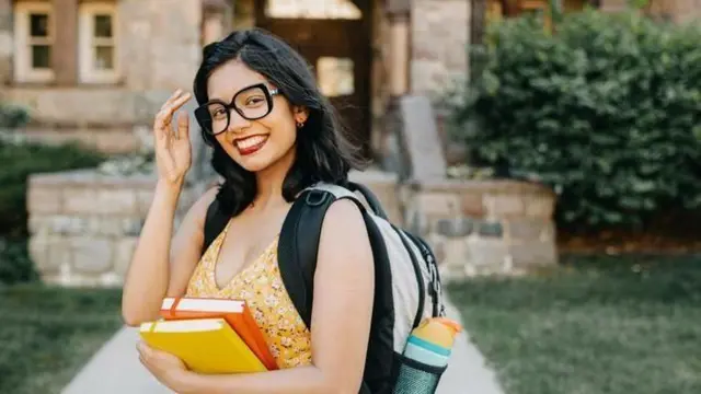 విద్యార్థి ప్రతీకాత్మక చిత్రం