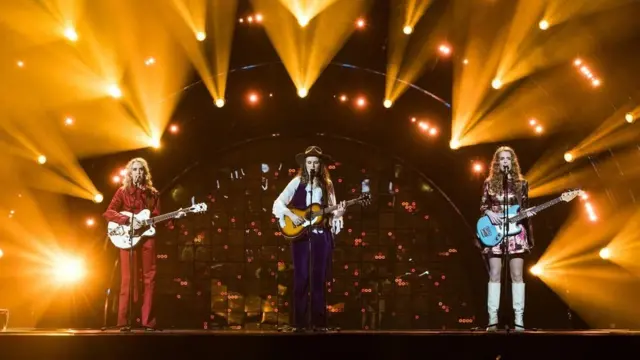 Sibling trio Systur qualified for the final for Iceland