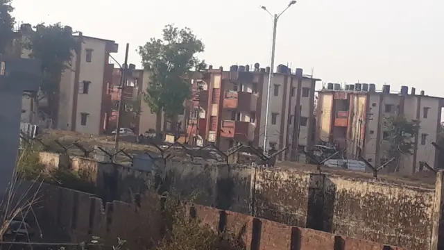 सुंजवान आर्मी कैंप के फैमिली क्वॉर्टर