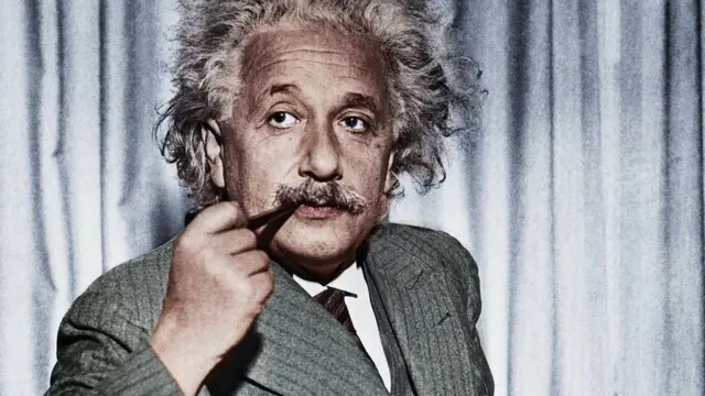 Альберт Ейнштейн