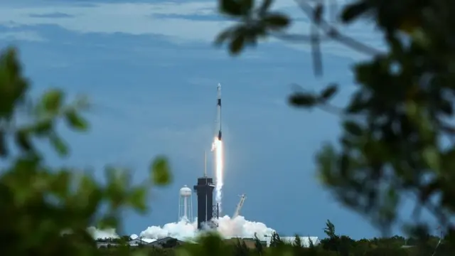 ராக்கெட்