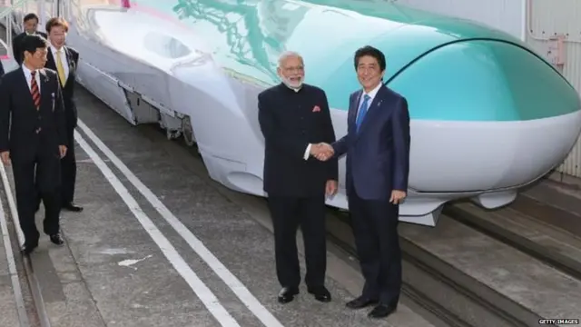 मोदी-आबे की फाइल फोटो