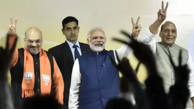 2017ની ચૂંટણીમાં સમાજવાદી પાર્ટી અને કૉંગ્રેસે ગઠબંધન કર્યું હતું