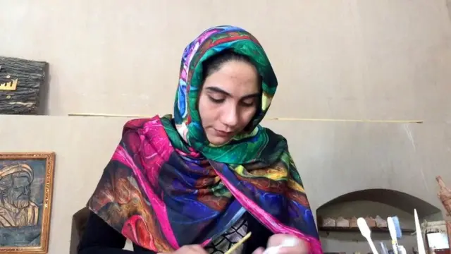 خاطره امید
